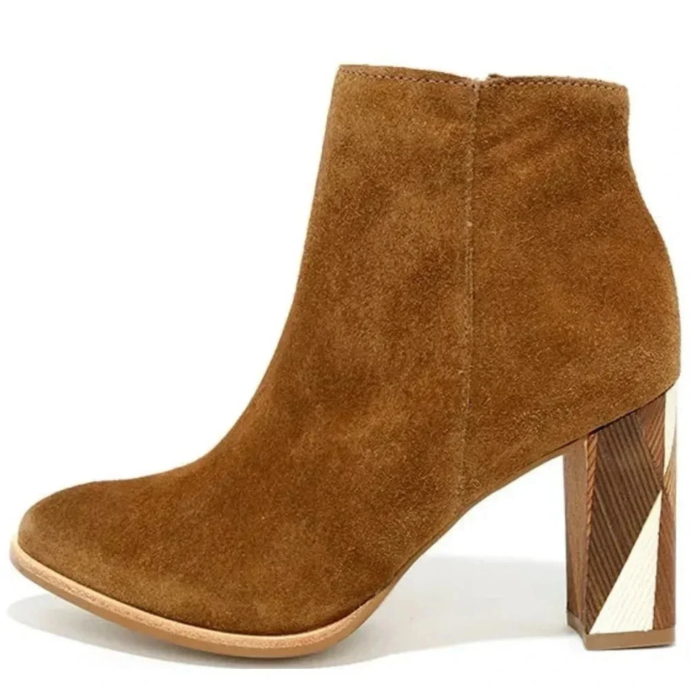 Matisse Metric Fawn Tan Suede Leather Booties. Size 9.5. EUC.